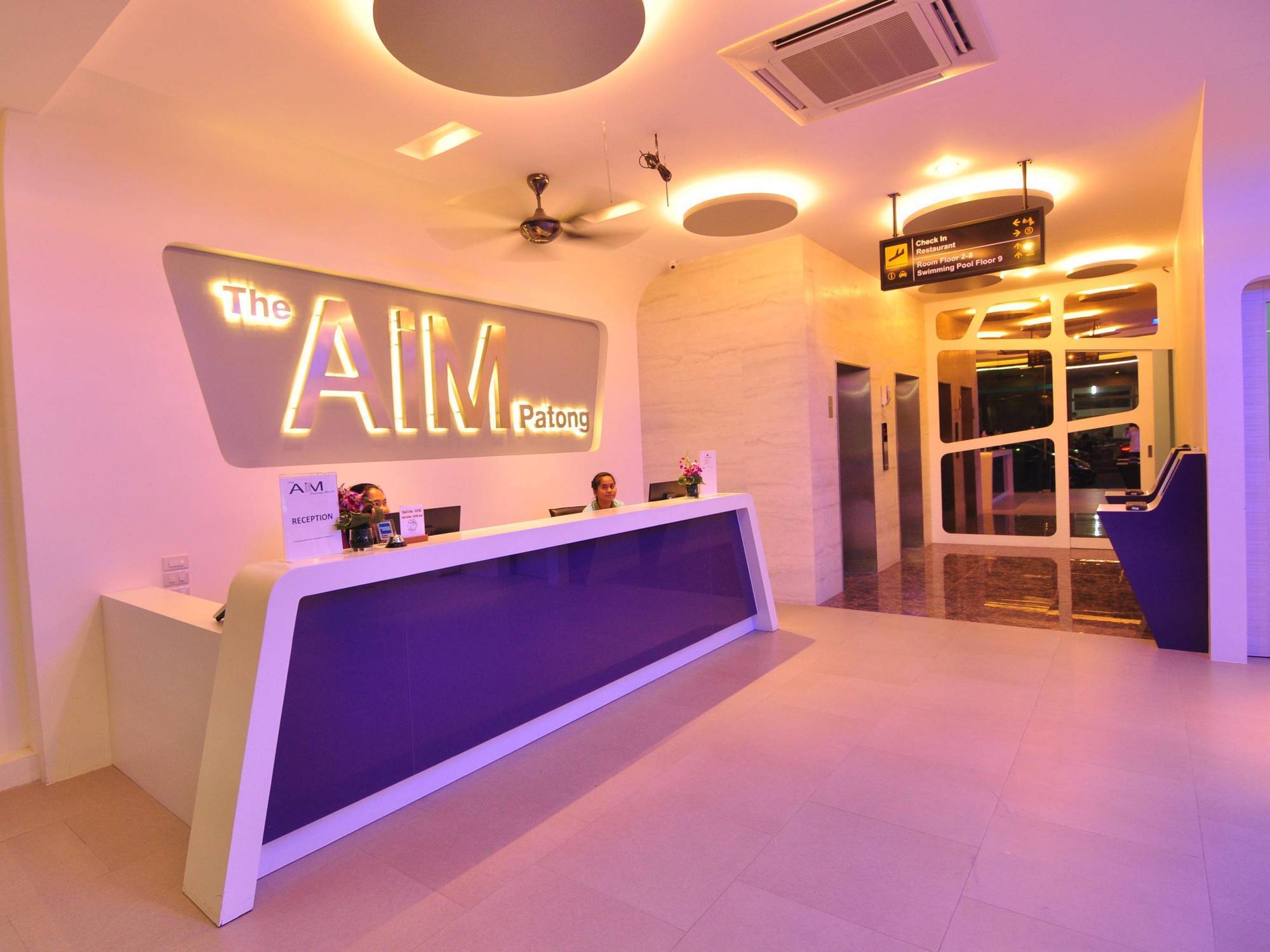 เดอะ เอม ป่าตอง โฮเทล โรงแรม 3*